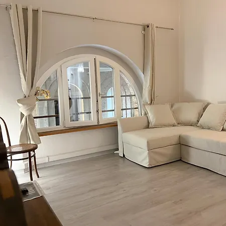 Appartamento Centro Nuovo Vicino Alla Stazione