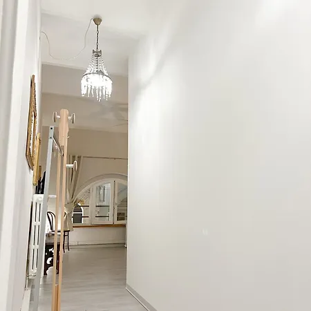 Centro Nuovo Vicino Alla Stazione Μόντενα